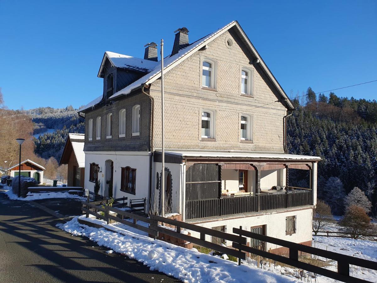 Ferienhaus Grimme - 350M2, 18 Betten - Mit Indoorspielplatz, Pool, Grosser Terrasse, Grill, Sauna, Kicker, Dart, Uvm - Ideal Fuer Familien Schmallenberg Bagian luar foto