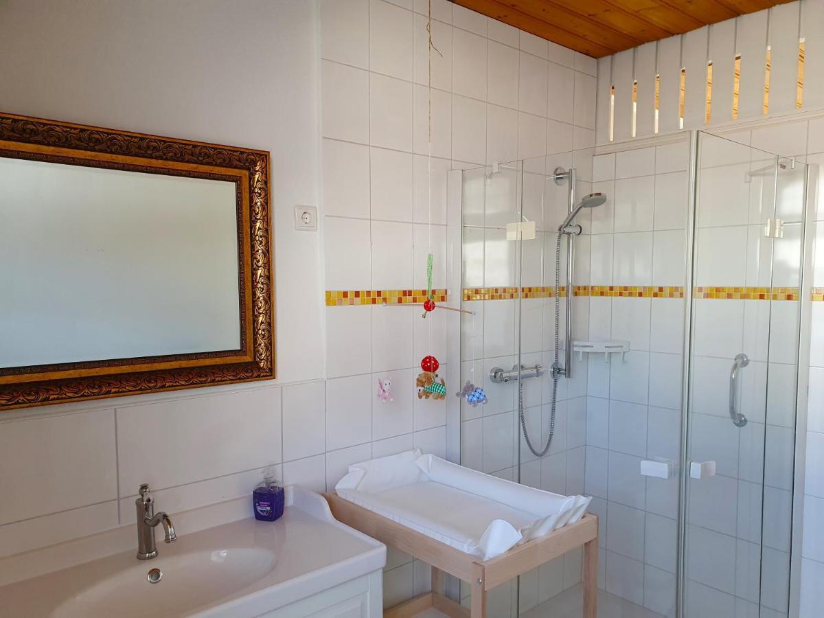 Ferienhaus Grimme - 350M2, 18 Betten - Mit Indoorspielplatz, Pool, Grosser Terrasse, Grill, Sauna, Kicker, Dart, Uvm - Ideal Fuer Familien Schmallenberg Bagian luar foto