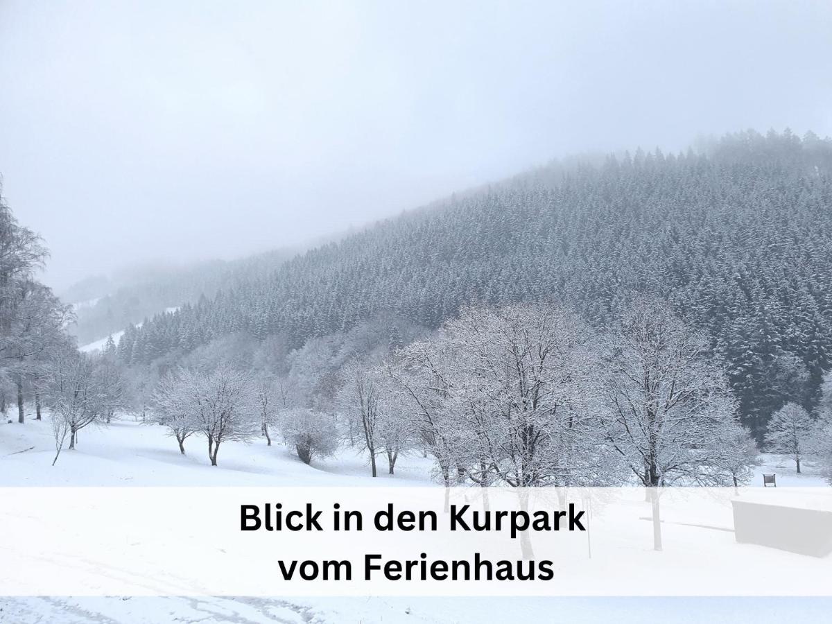 Ferienhaus Grimme - 350M2, 18 Betten - Mit Indoorspielplatz, Pool, Grosser Terrasse, Grill, Sauna, Kicker, Dart, Uvm - Ideal Fuer Familien Schmallenberg Bagian luar foto